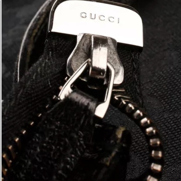 ***AVAILABLE*** Gucci large monogram tote - Picture 6 of 8